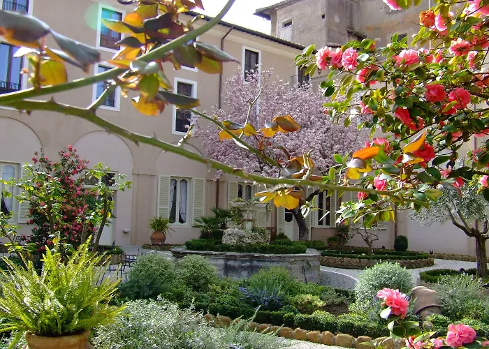 Donna Camilla Savelli - Vretreats Hotel Rzym