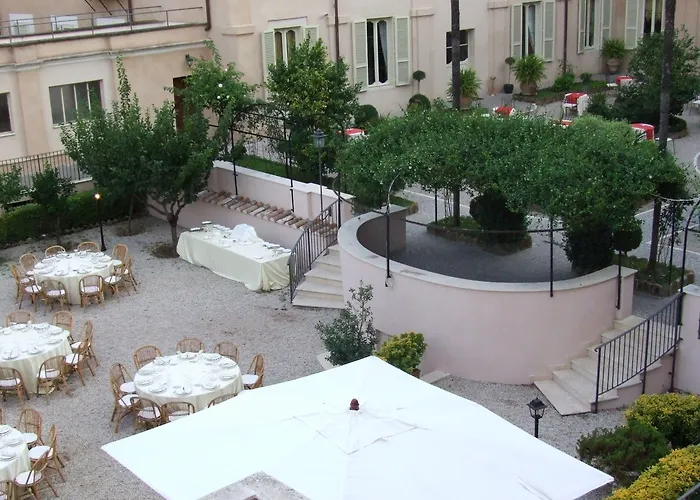 Donna Camilla Savelli - Vretreats Hotel 4*
