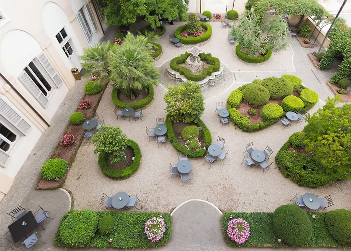 Hotel Donna Camilla Savelli - Vretreats