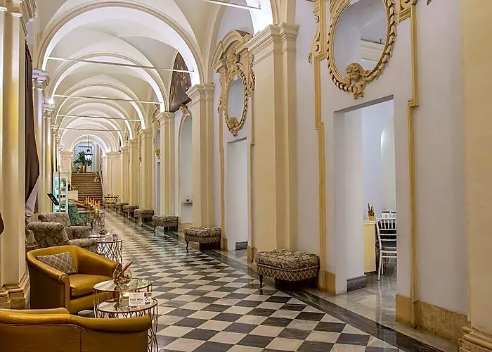 Hotel Donna Camilla Savelli - Vretreats Rome