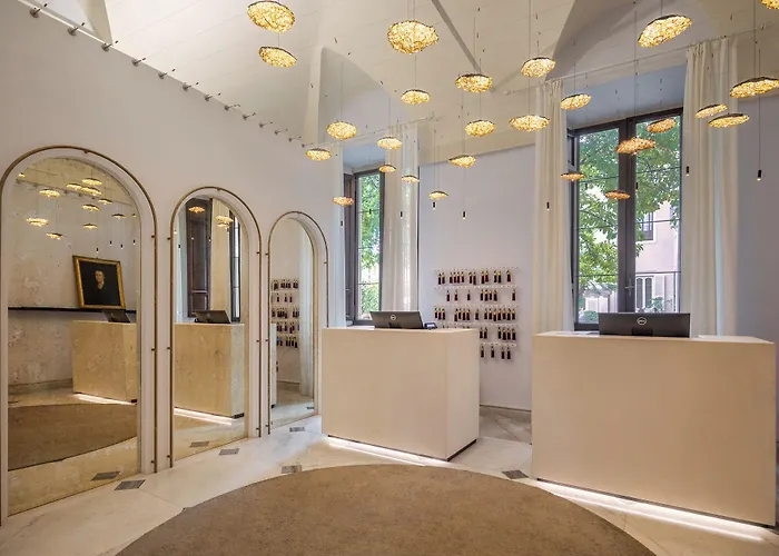 Donna Camilla Savelli - Vretreats Hotel Roma