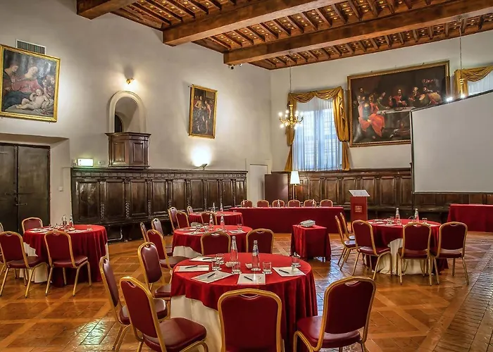 Hotel Donna Camilla Savelli - Vretreats Rzym