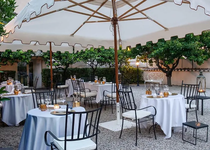 Hotel Donna Camilla Savelli - Vretreats Rome